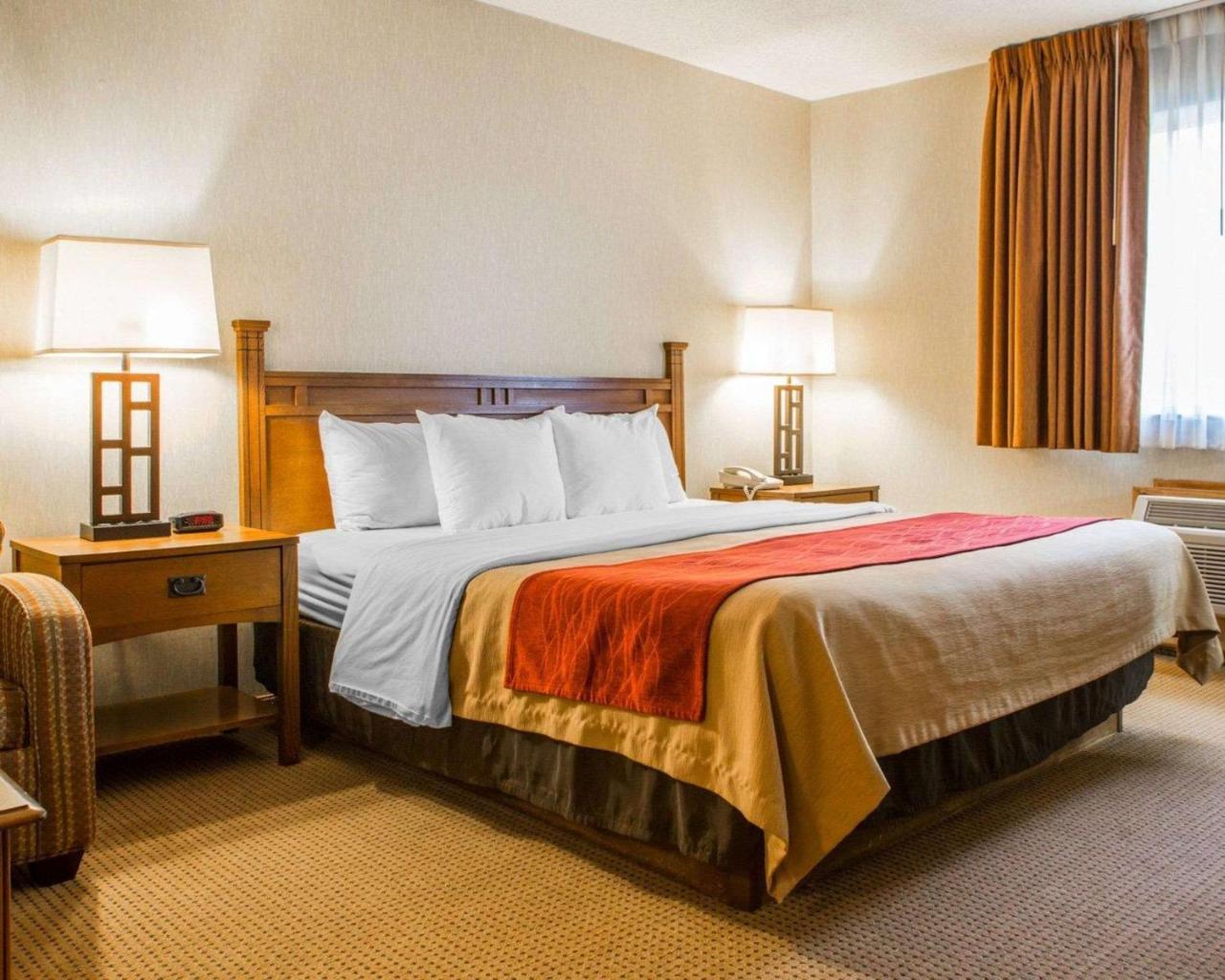 Quality Inn Айронвуд Экстерьер фото